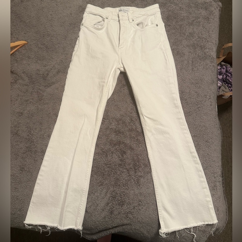 Zara White Mini Flare Jean